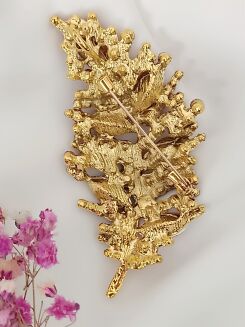 Czerwone pióro/liść - 3