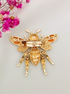 Piękna broszka pszczoła - 3