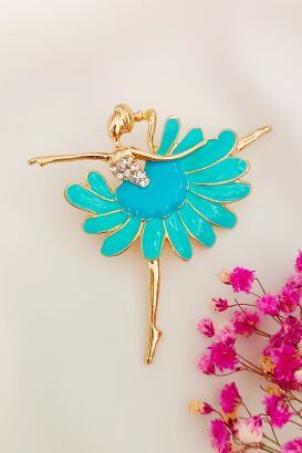 Baletnica w błękitnej sukience