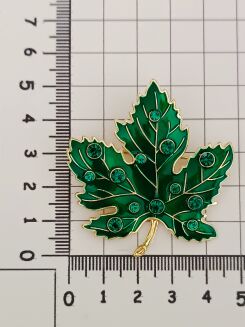 Zielony liść z cyrkoniami - 2