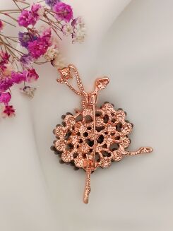 Baletnica w czarnej sukni - 3