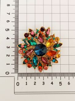 Duża kolorowa broszka z mnóstwem cyrkoni - 2